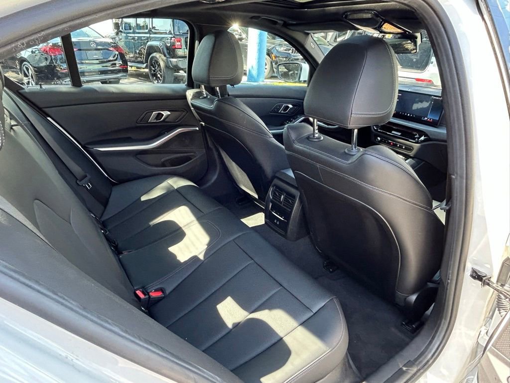 Used 2025 BMW 330i Sedan RWD image 35