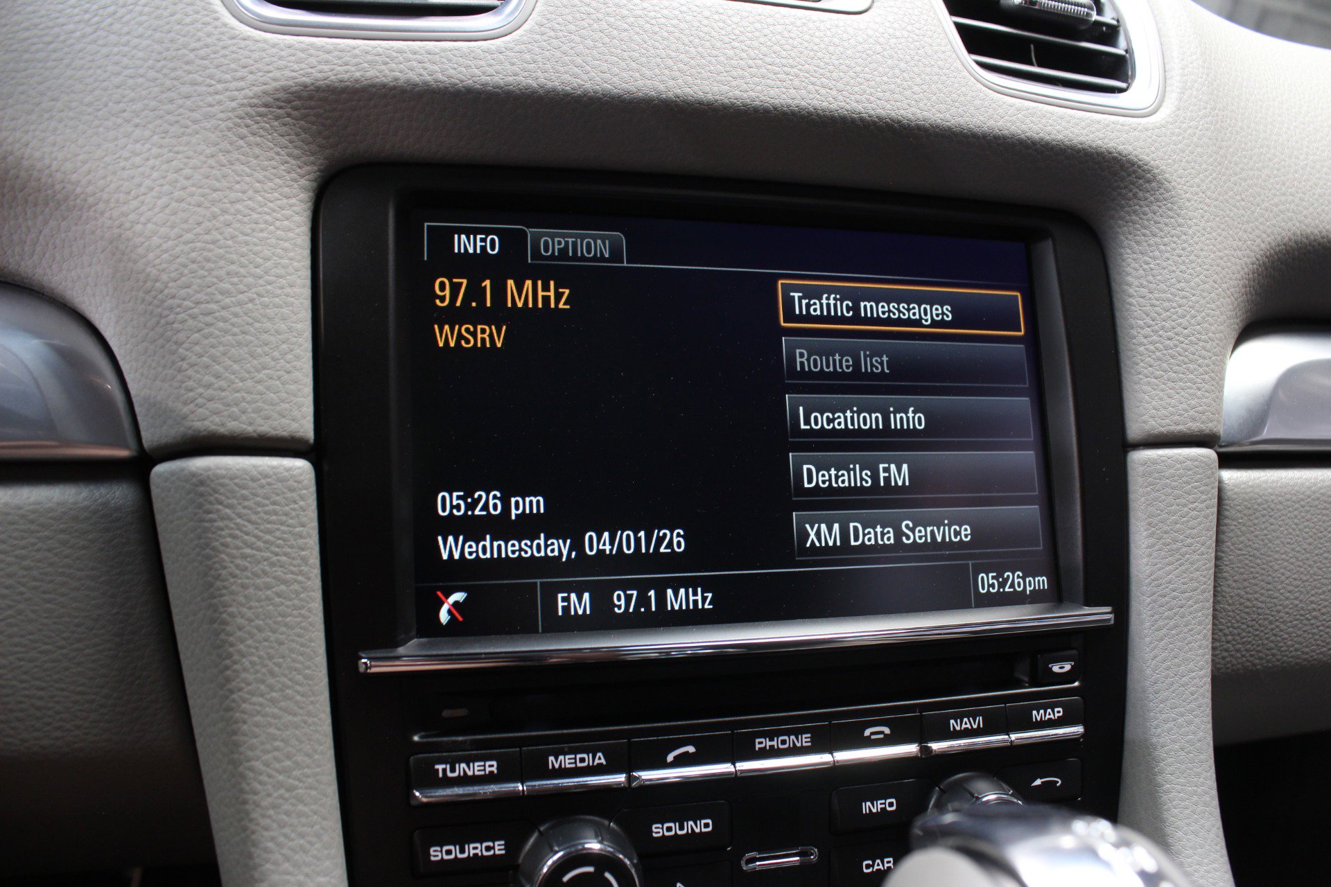 Used 2015 Porsche Cayman RWD image 47