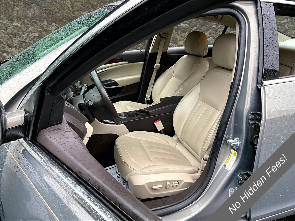Used 2017 Buick Regal Sport Touring FWD image 19