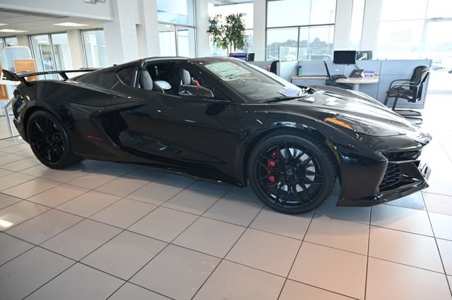 New 2026 Chevrolet Corvette Z06 RWD image 4