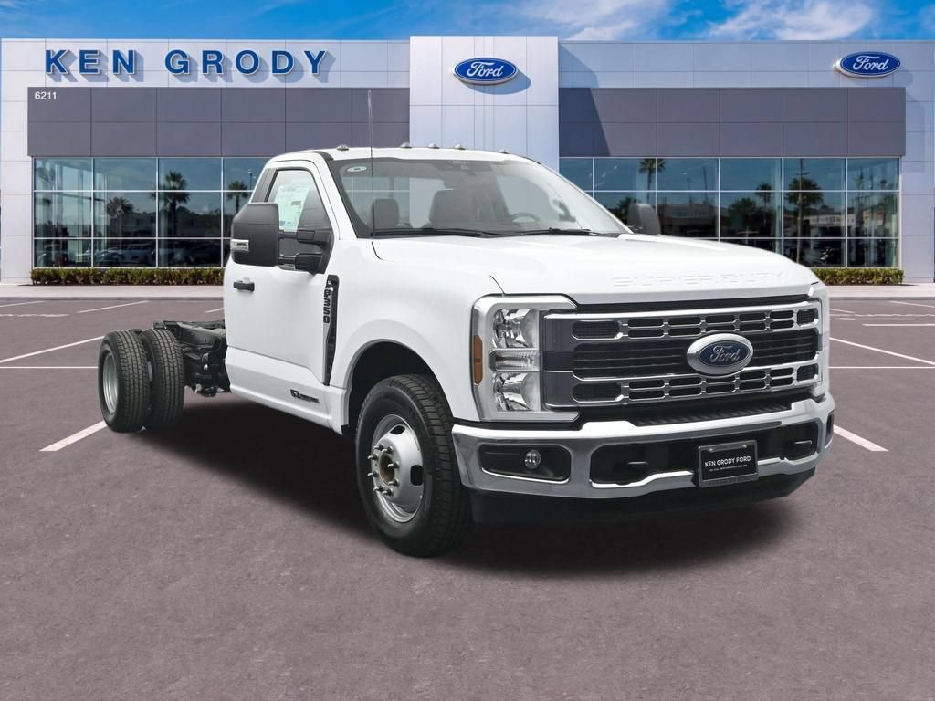 New 2026 Ford F350 XL w/ XL Chrome Package RWD image 1