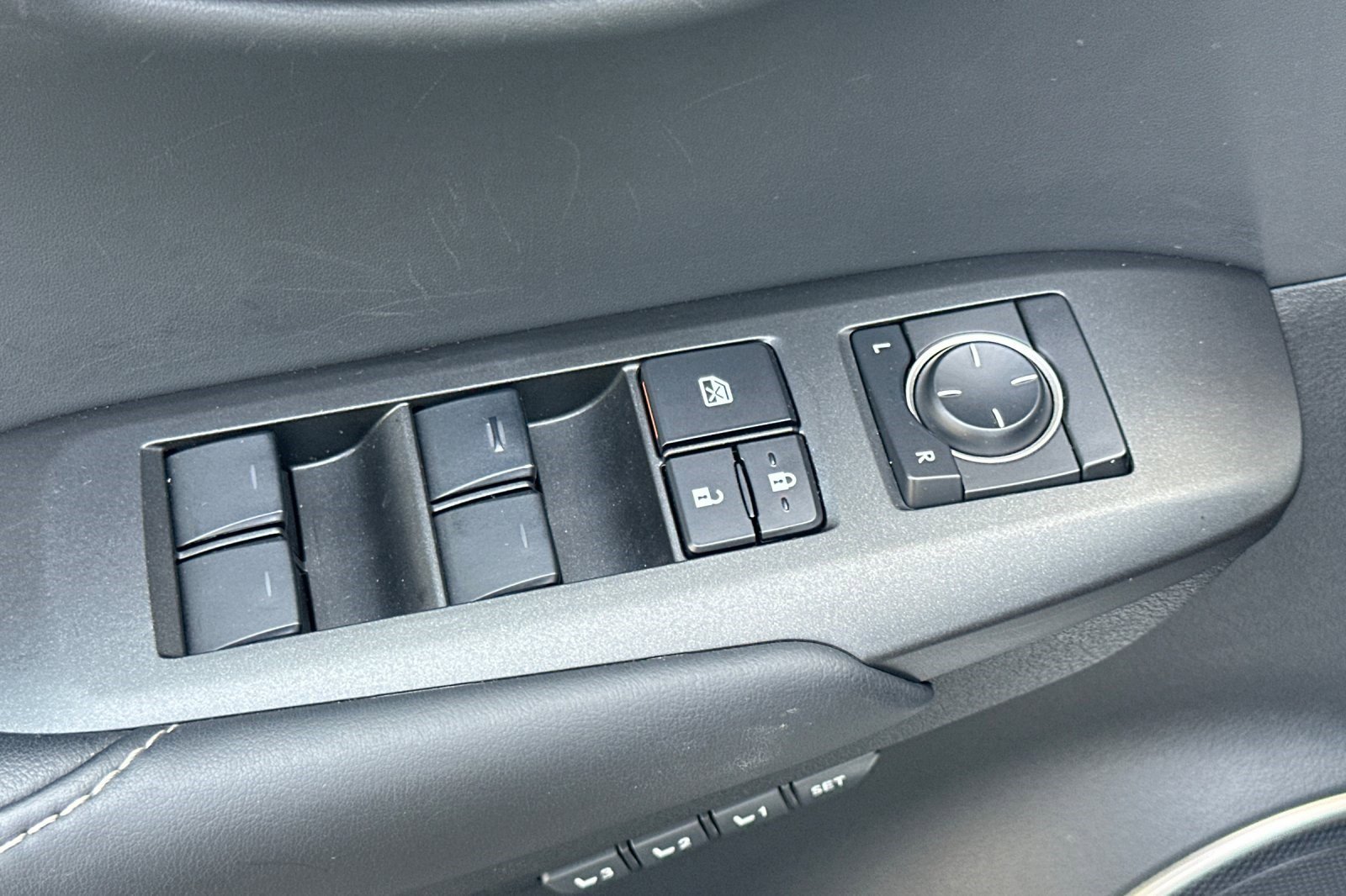 Used 2017 Lexus NX 200t AWD w/ Premium Package image 13