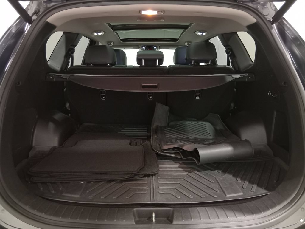Used 2022 Hyundai Santa Fe SEL w/ Convenience + Premium Package AWD/4WD image 6