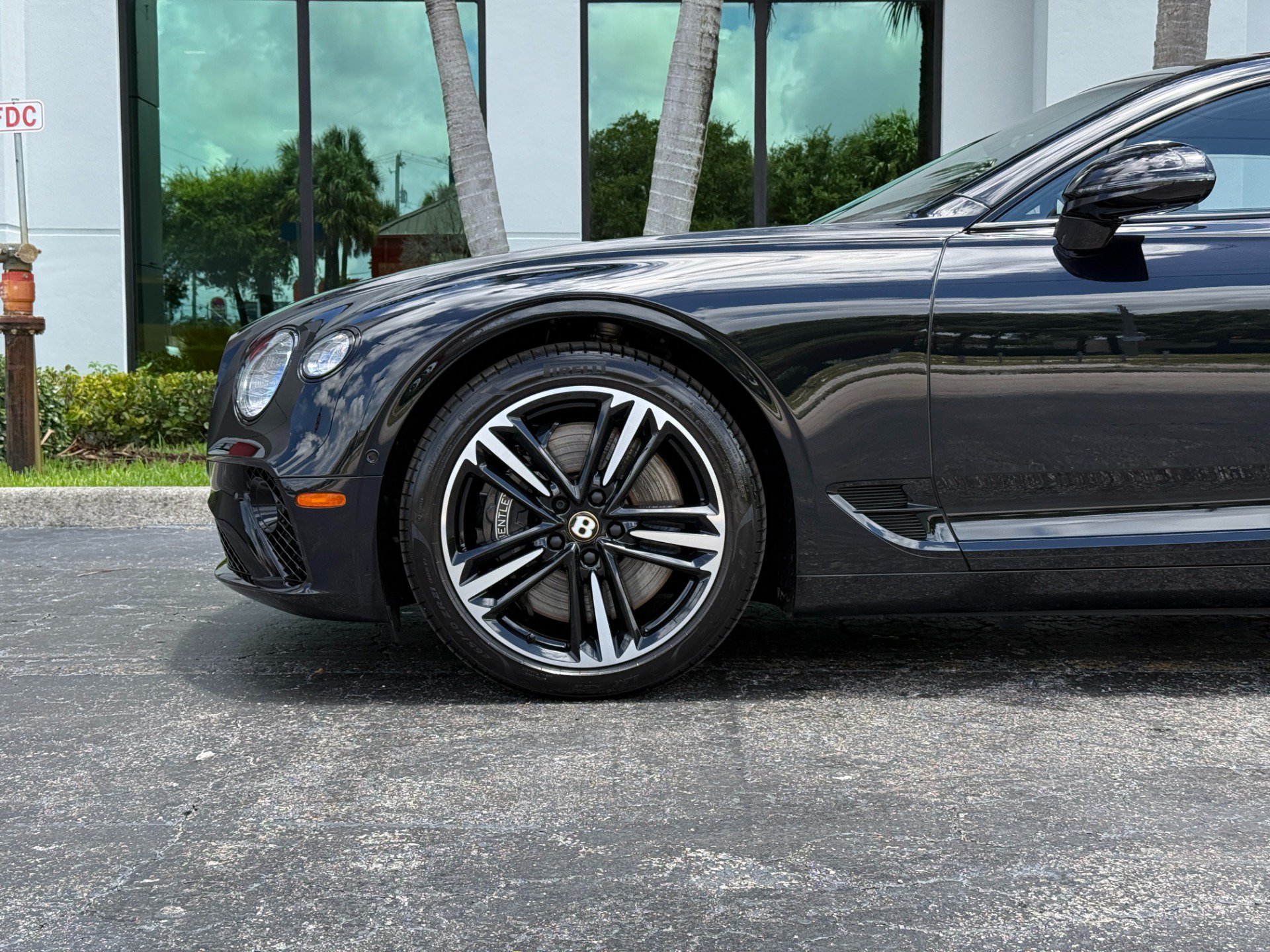 Used 2020 Bentley Continental GT V8 AWD/4WD image 17