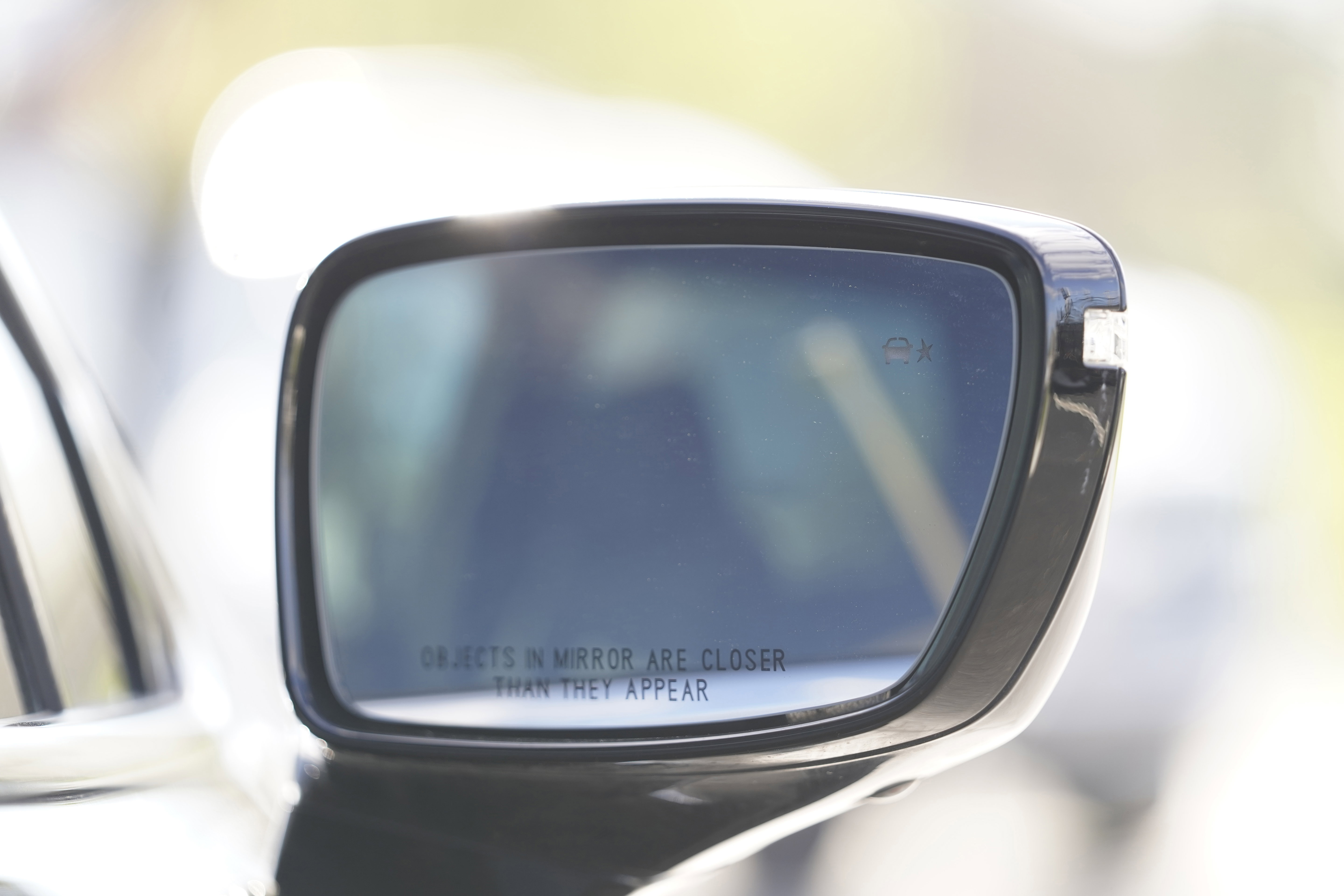 Used 2024 Buick Enclave Avenir w/ Avenir Technology Package image 43