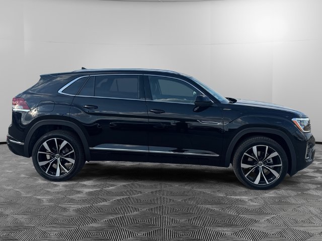 New 2026 Volkswagen Atlas Cross Sport SEL Premium R-Line AWD/4WD image 6