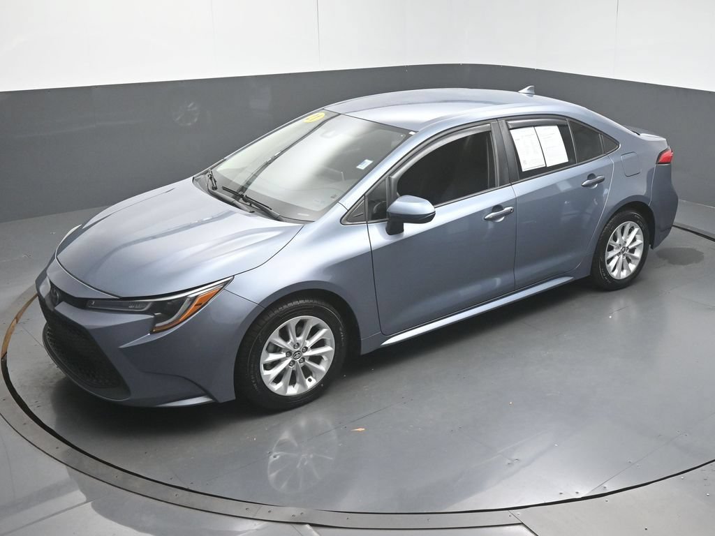 Used 2021 Toyota Corolla LE w/ LE Convenience Package FWD image 41