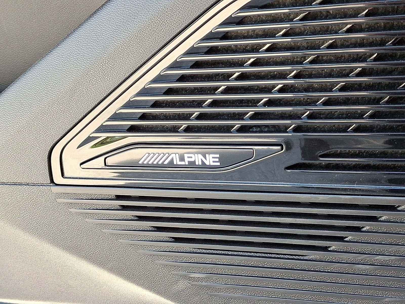 New 2025 Jeep Wagoneer S Limited image 16