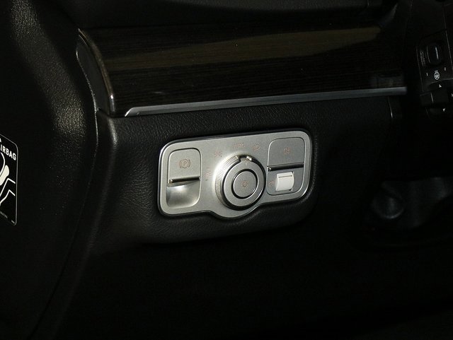 Used 2022 Mercedes-Benz GLE 350 4MATIC image 28