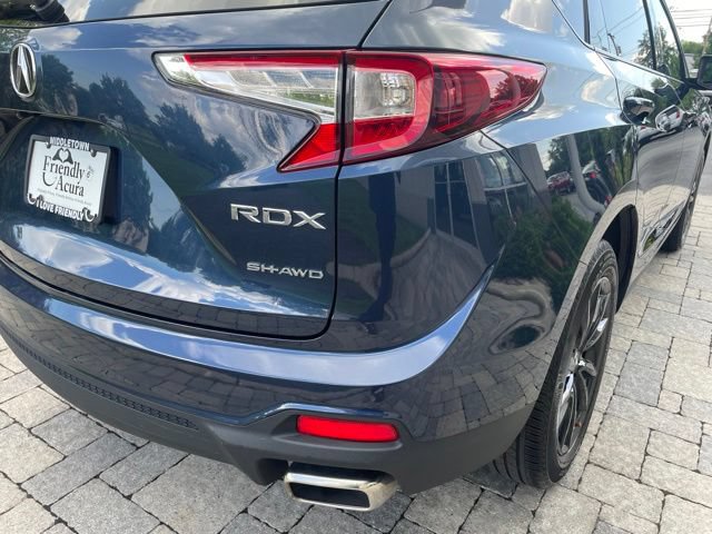 Certified 2025 Acura RDX SH-AWD image 13