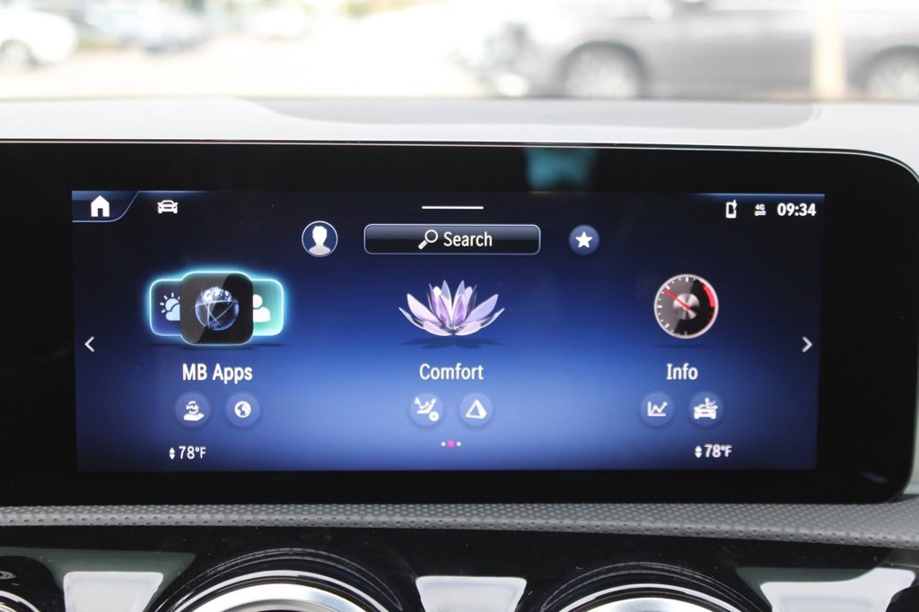 Used 2024 Mercedes-Benz CLA 250 image 29