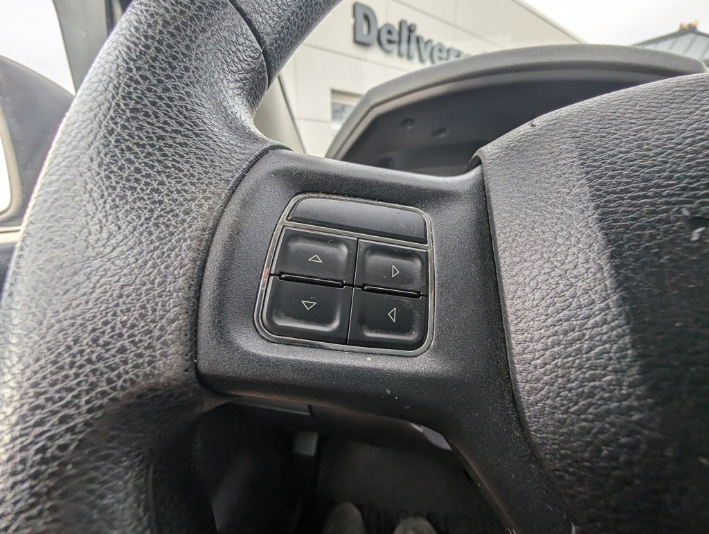 Used 2014 RAM 1500 Express image 22