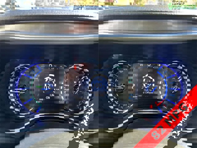 Certified 2024 Chrysler Pacifica Select image 19