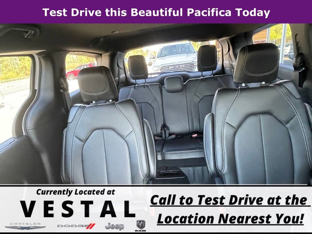 New 2026 Chrysler Pacifica Select image 31