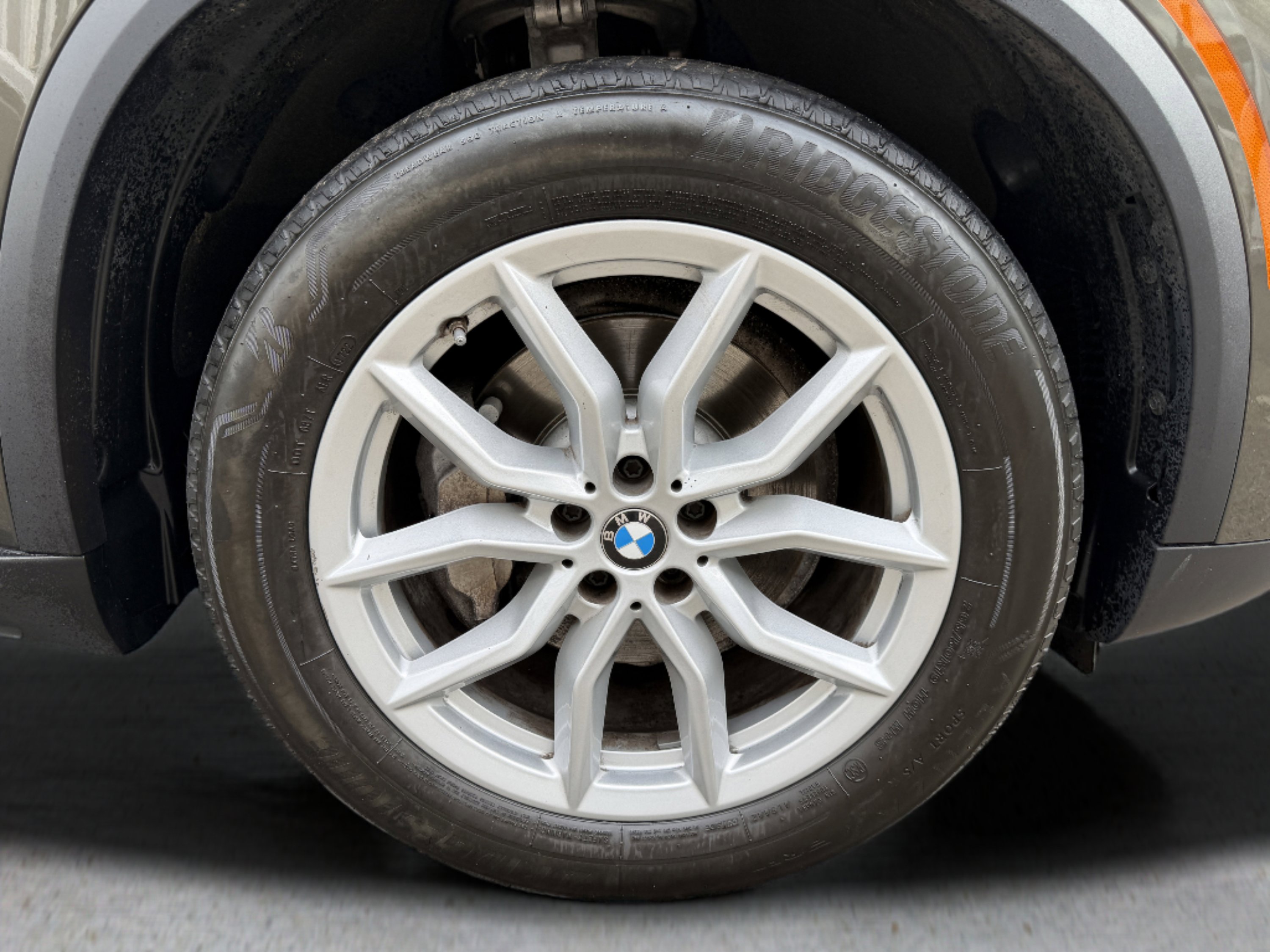 Used 2022 BMW X5 xDrive40i w/ Premium Package AWD/4WD image 21