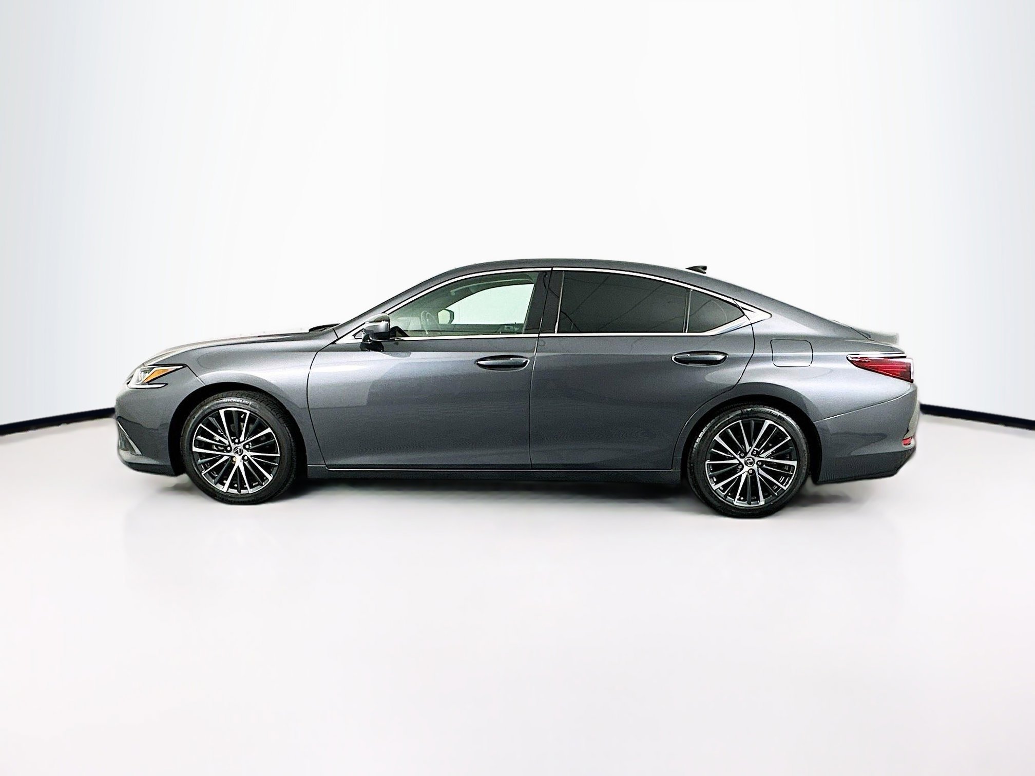 Used 2024 Lexus ES 350 ES 350 image 4