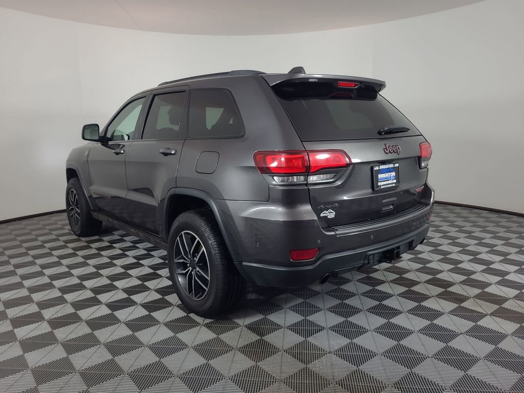 Used 2019 Jeep Grand Cherokee Trailhawk w/ Trailhawk Luxury Group AWD/4WD image 5