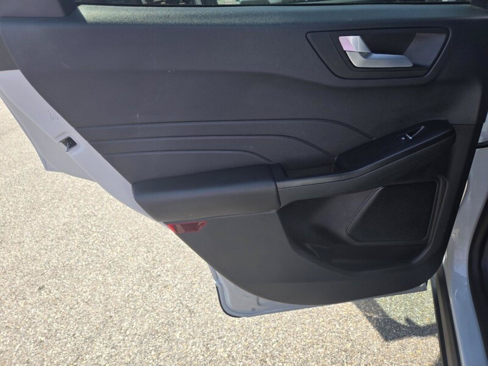 Used 2026 Ford Escape ST-Line AWD/4WD image 25