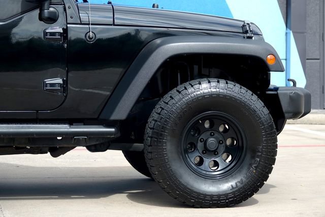 Used 2010 Jeep Wrangler Unlimited Sport image 31