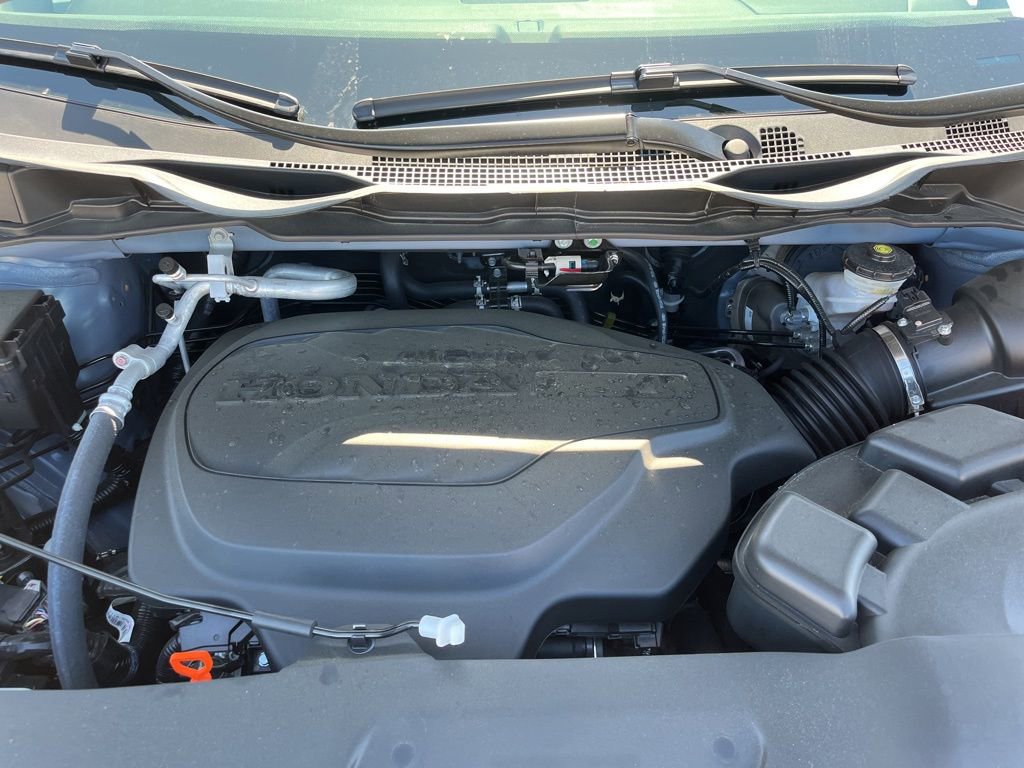 Certified 2026 Honda Odyssey Elite image 14