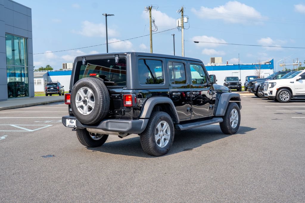 Used 2022 Jeep Wrangler Unlimited Sport AWD/4WD image 5
