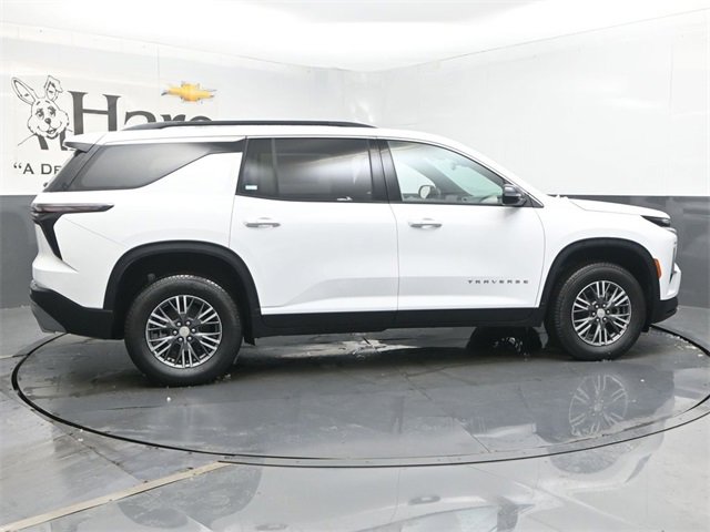 New 2026 Chevrolet Traverse LT w/ LPO, Floor Liner Package image 16