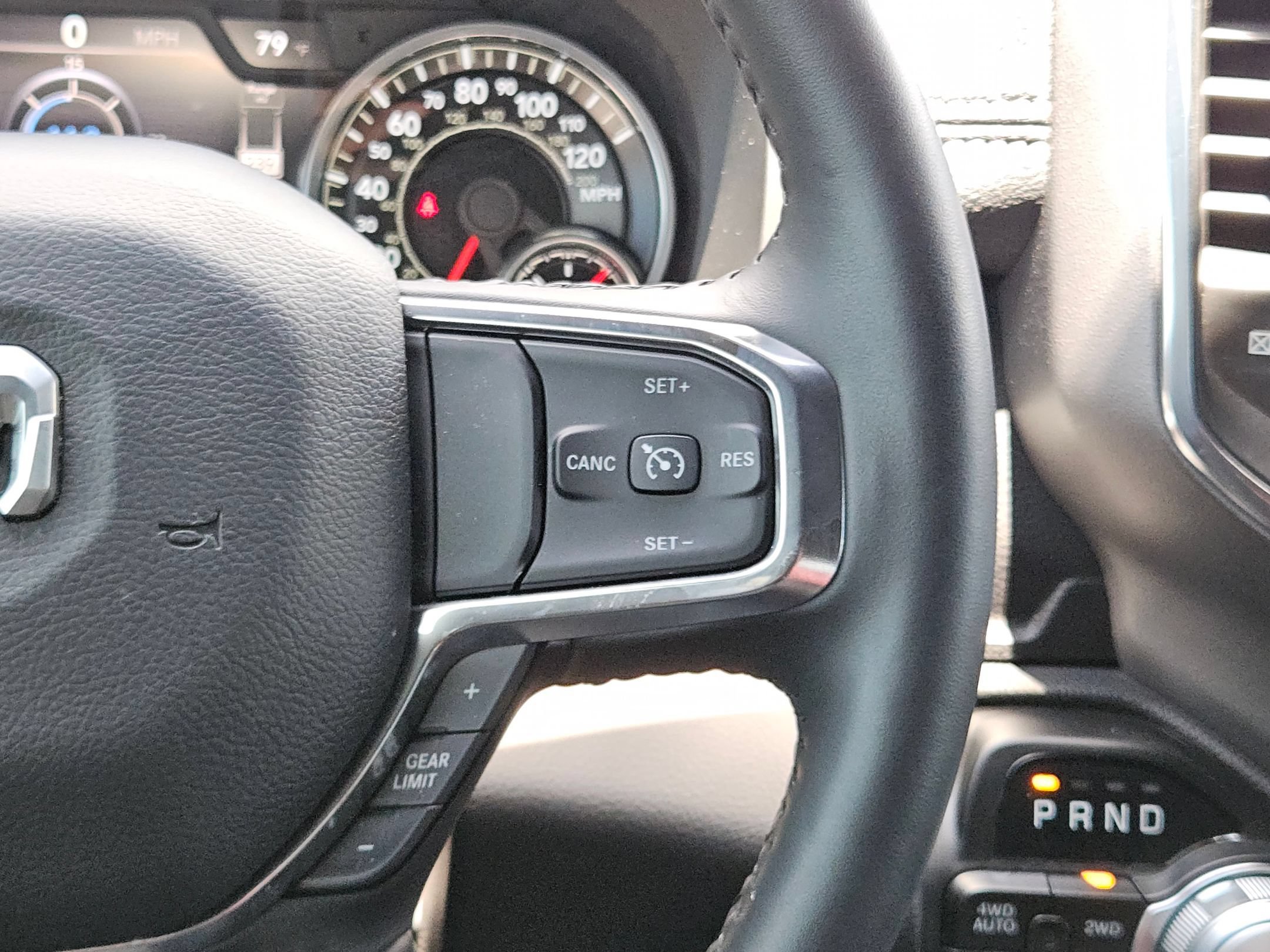 Used 2024 RAM 1500 Laramie AWD/4WD image 22