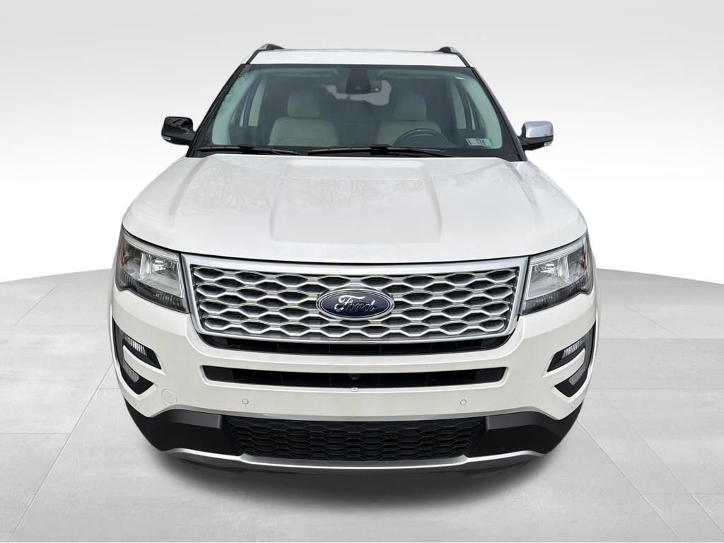Used 2017 Ford Explorer Platinum image 9