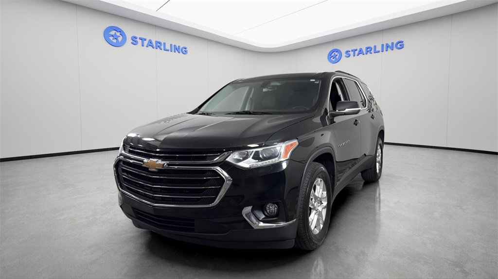 Used 2021 Chevrolet Traverse LT image 16