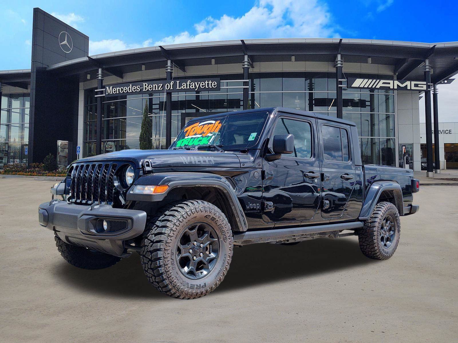 Used 2023 Jeep Gladiator Sport AWD/4WD image 1