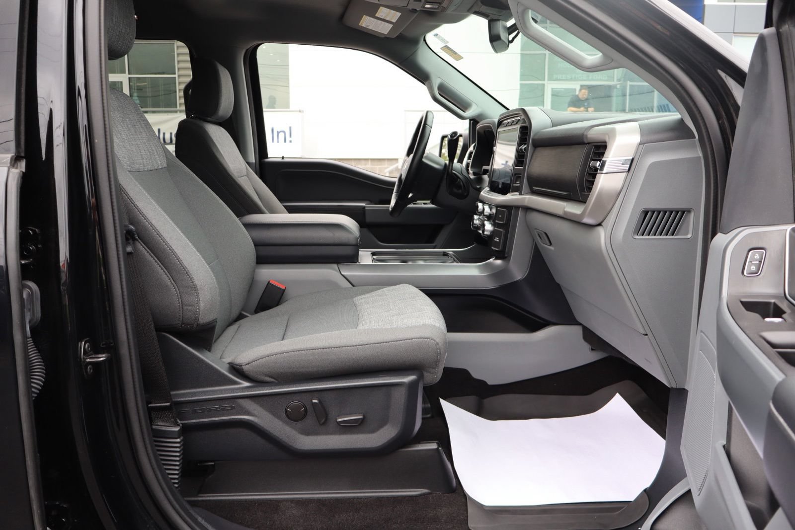 Used 2022 Ford F150 XLT w/ Equipment Group 302A High AWD/4WD image 36