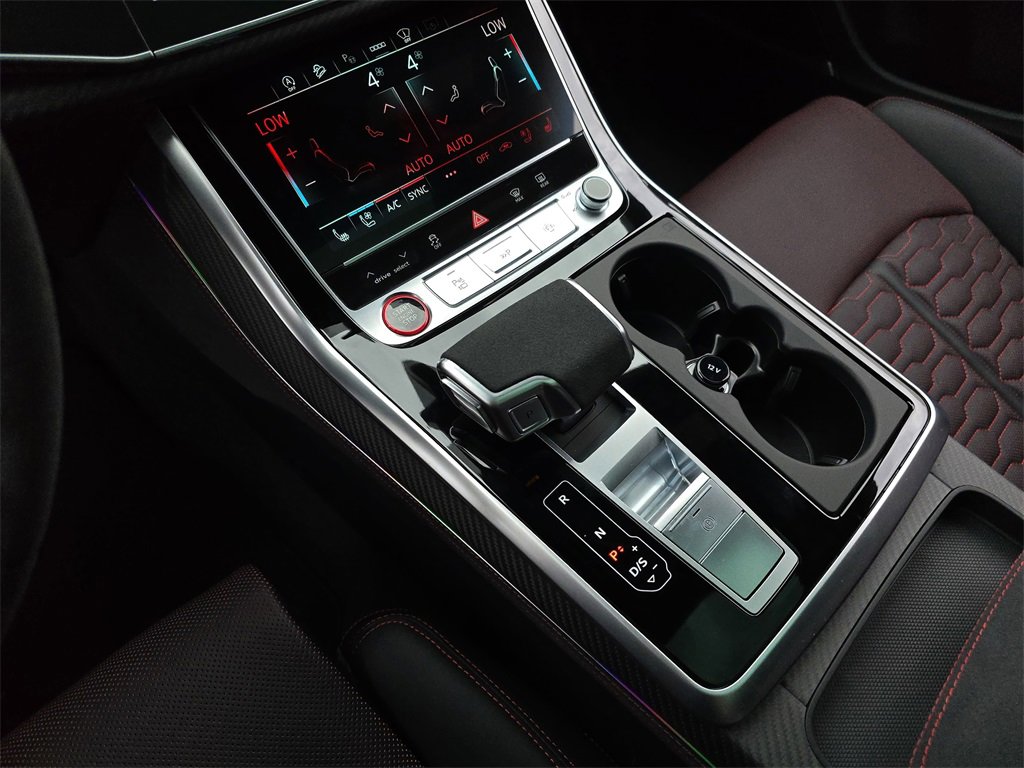 New 2025 Audi RS Q8 performance image 28