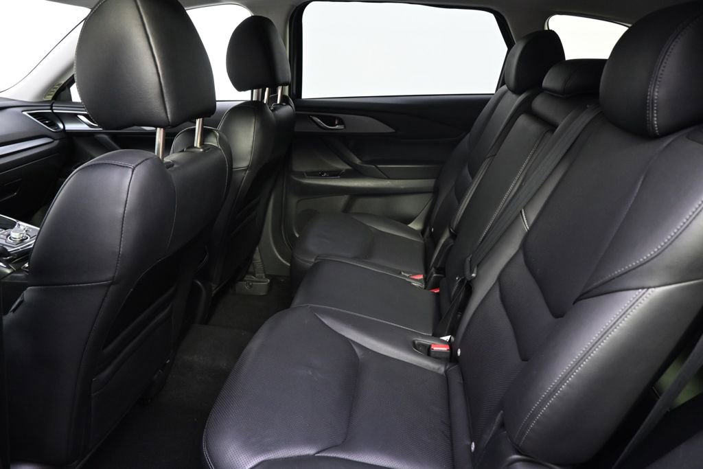 Used 2019 MAZDA CX-9 Touring image 19