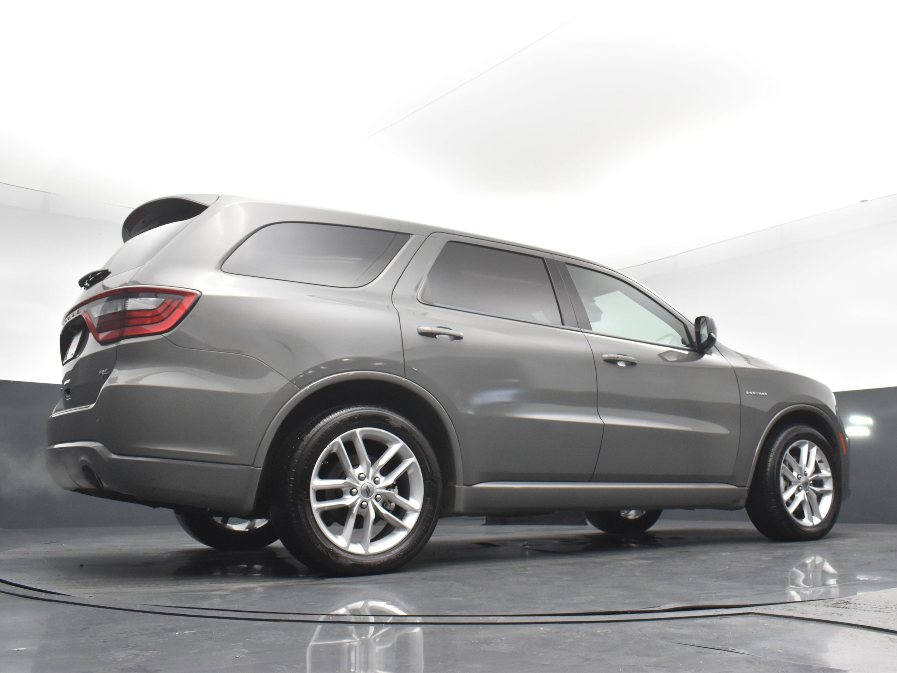 Used 2022 Dodge Durango R/T image 25