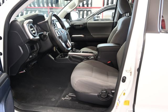 Used 2019 Toyota Tacoma SR5 image 11