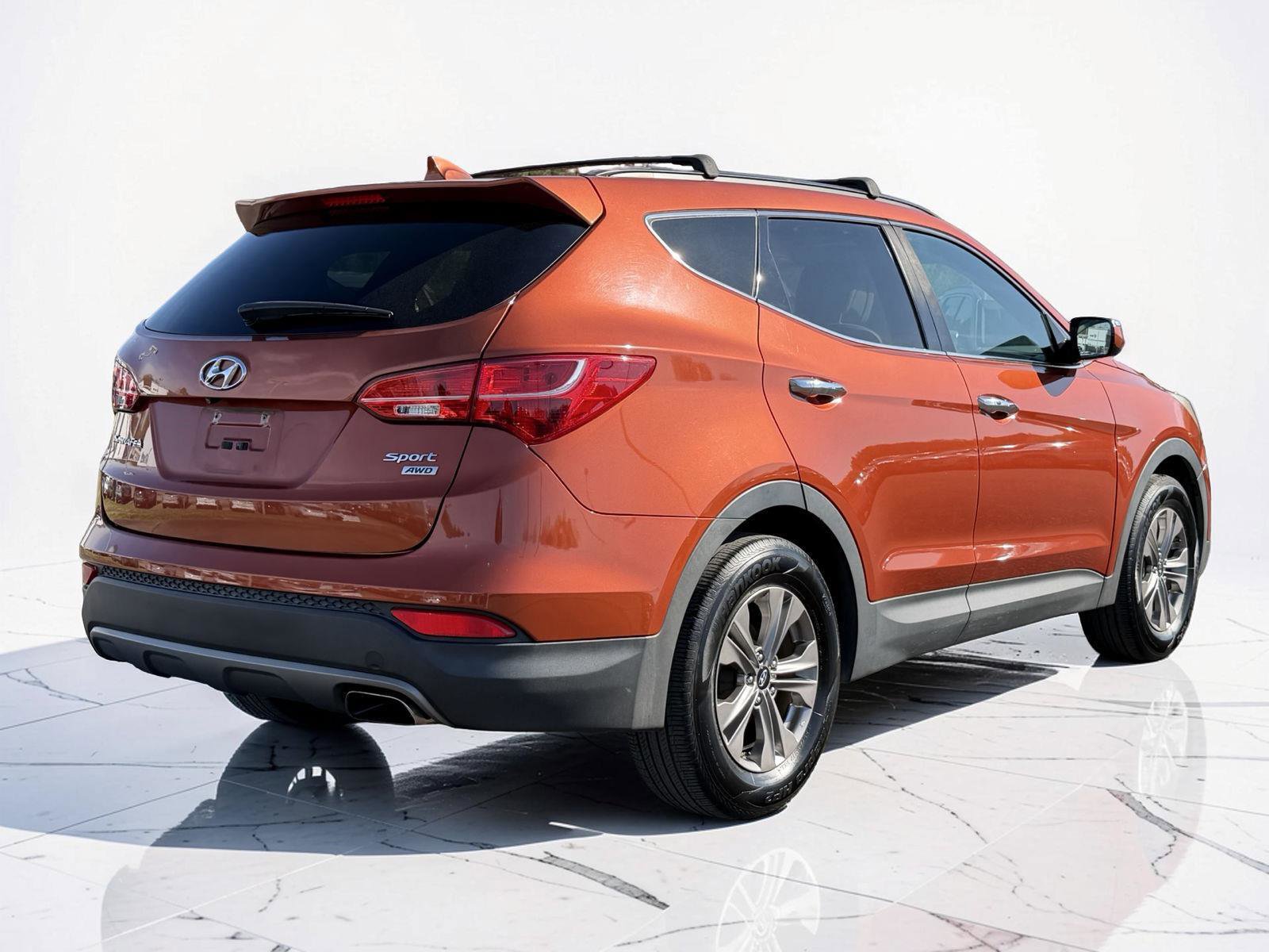 Used 2016 Hyundai Santa Fe Sport w/ Option Group 03 image 2