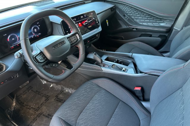New 2026 Dodge Charger R/T w/ Blacktop Package AWD/4WD image 9