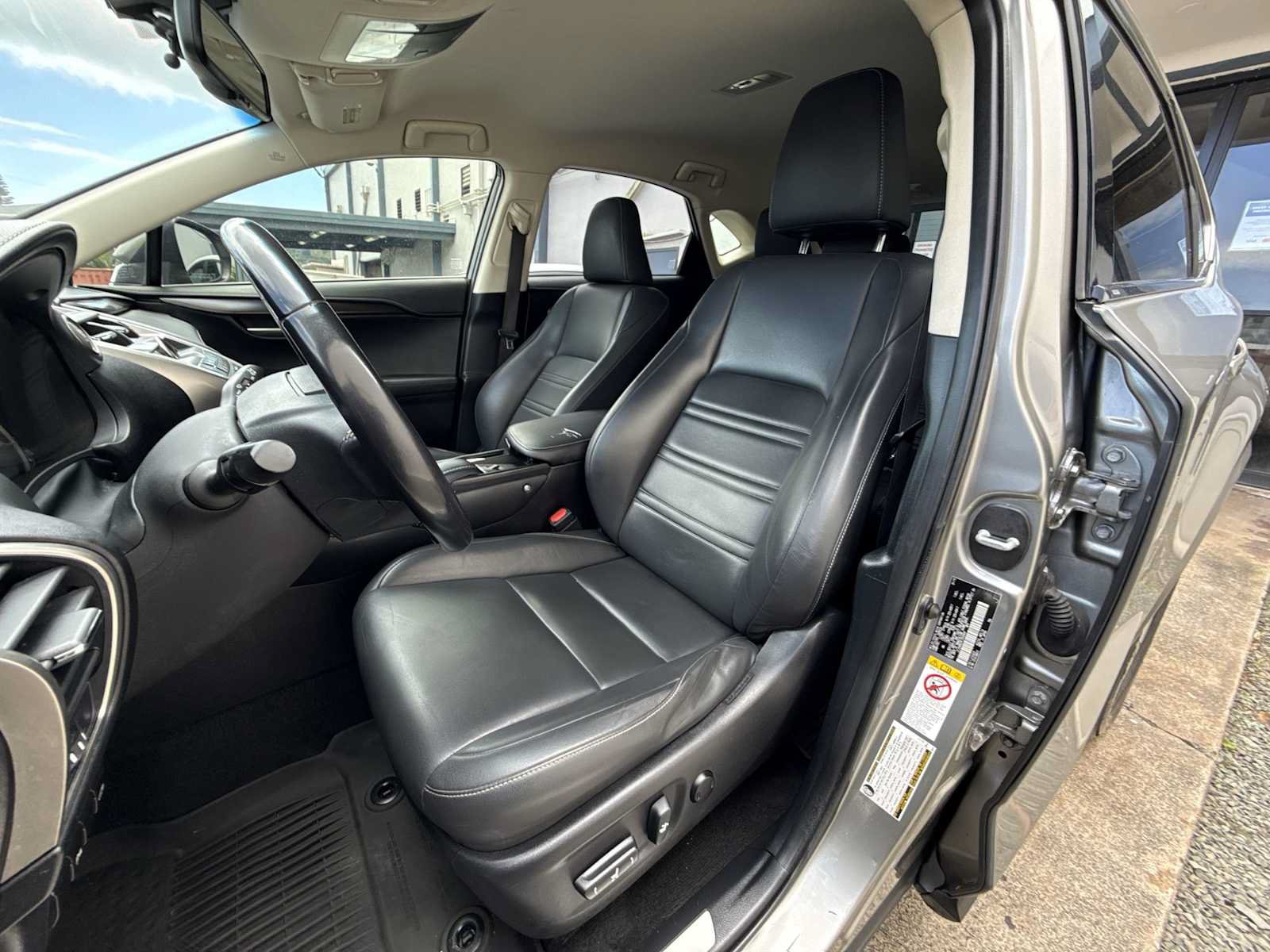 Used 2015 Lexus NX 200t FWD image 12