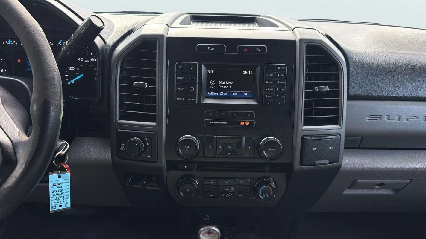 Used 2018 Ford F250 XL w/ Power Equipment Group AWD/4WD image 19