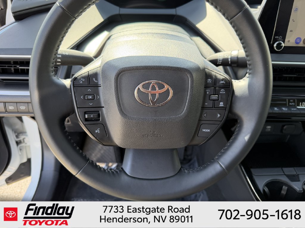 Certified 2025 Toyota Prius LE FWD image 24