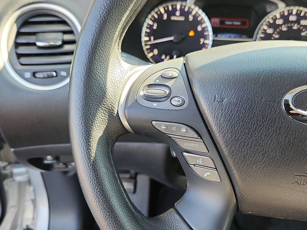 Used 2013 INFINITI JX35 AWD w/ Premium Pkg image 21
