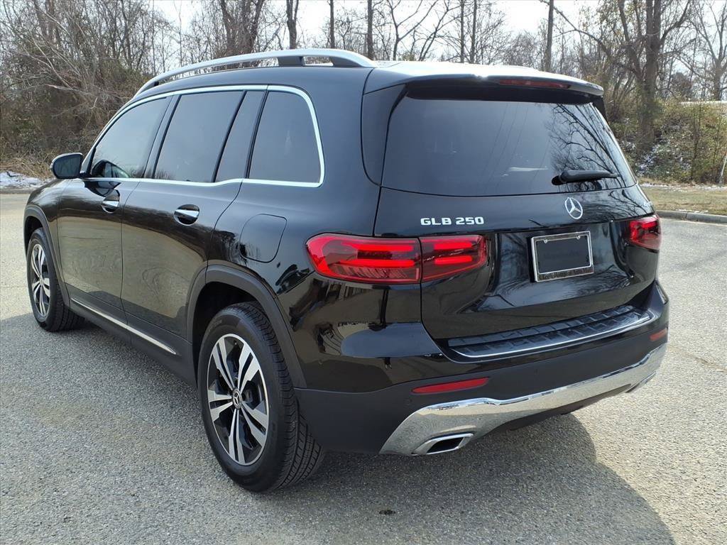 New 2026 Mercedes-Benz GLB 250 4MATIC image 10