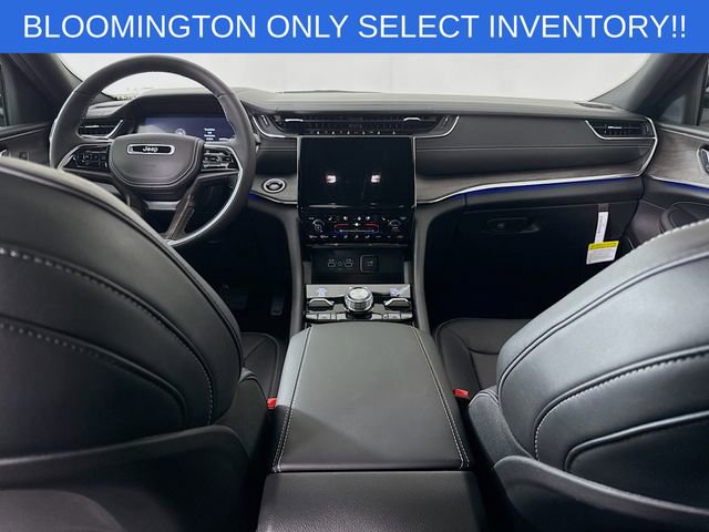 New 2025 Jeep Grand Cherokee L Overland w/ Trailer Tow Package image 23