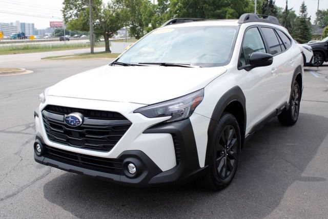Used 2025 Subaru Outback Onyx Edition AWD/4WD image 7