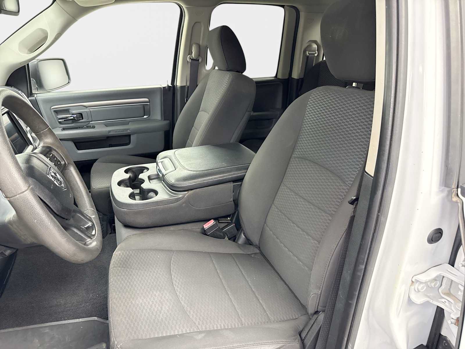 Used 2019 RAM 1500 Classic Warlock RWD image 13