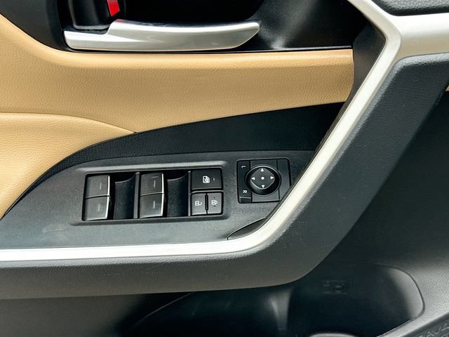 Used 2023 Toyota RAV4 XLE Premium FWD image 17