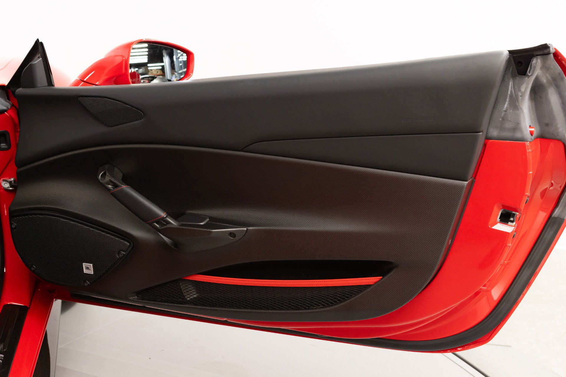 Certified 2020 Ferrari 488 Pista Spider RWD image 83