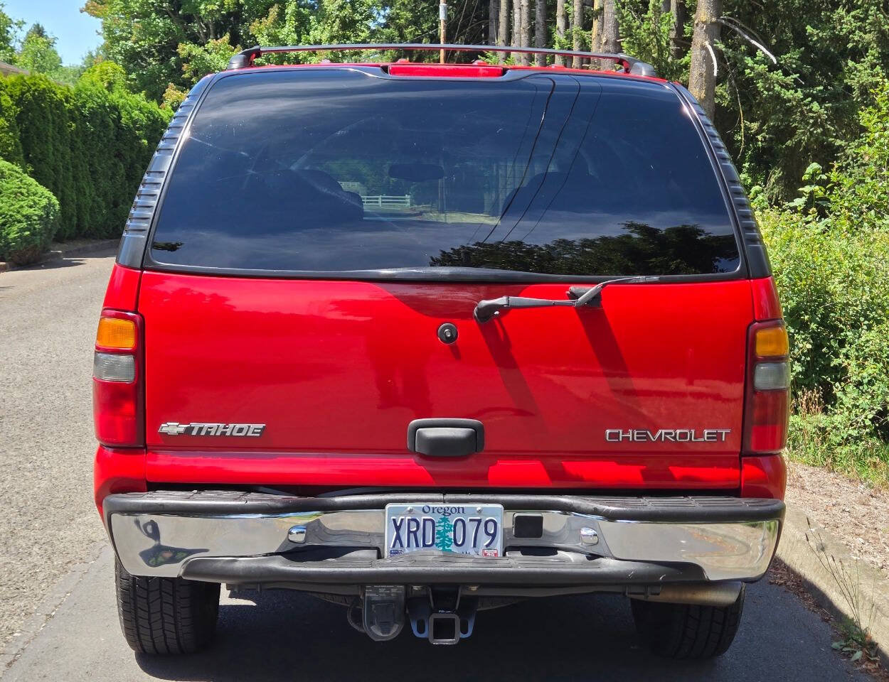 Used 2000 Chevrolet Tahoe LS w/ LS Preferred Equipment Group AWD/4WD image 10