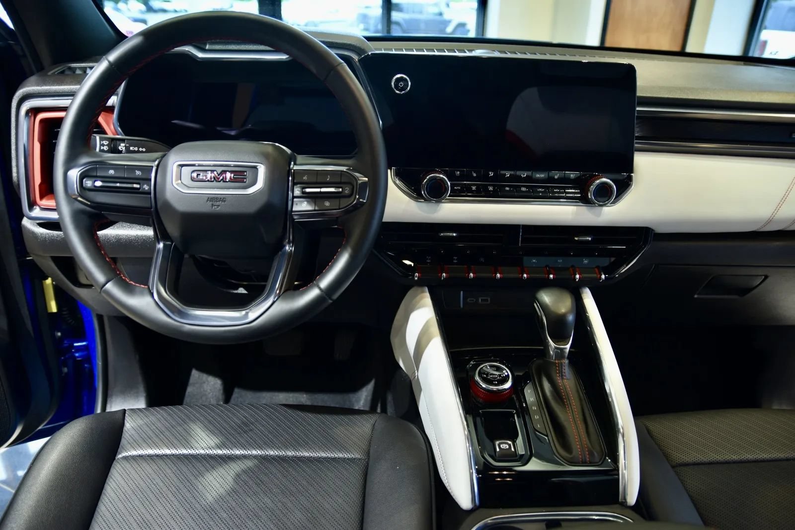 Used 2023 GMC Canyon AT4X AWD/4WD image 15