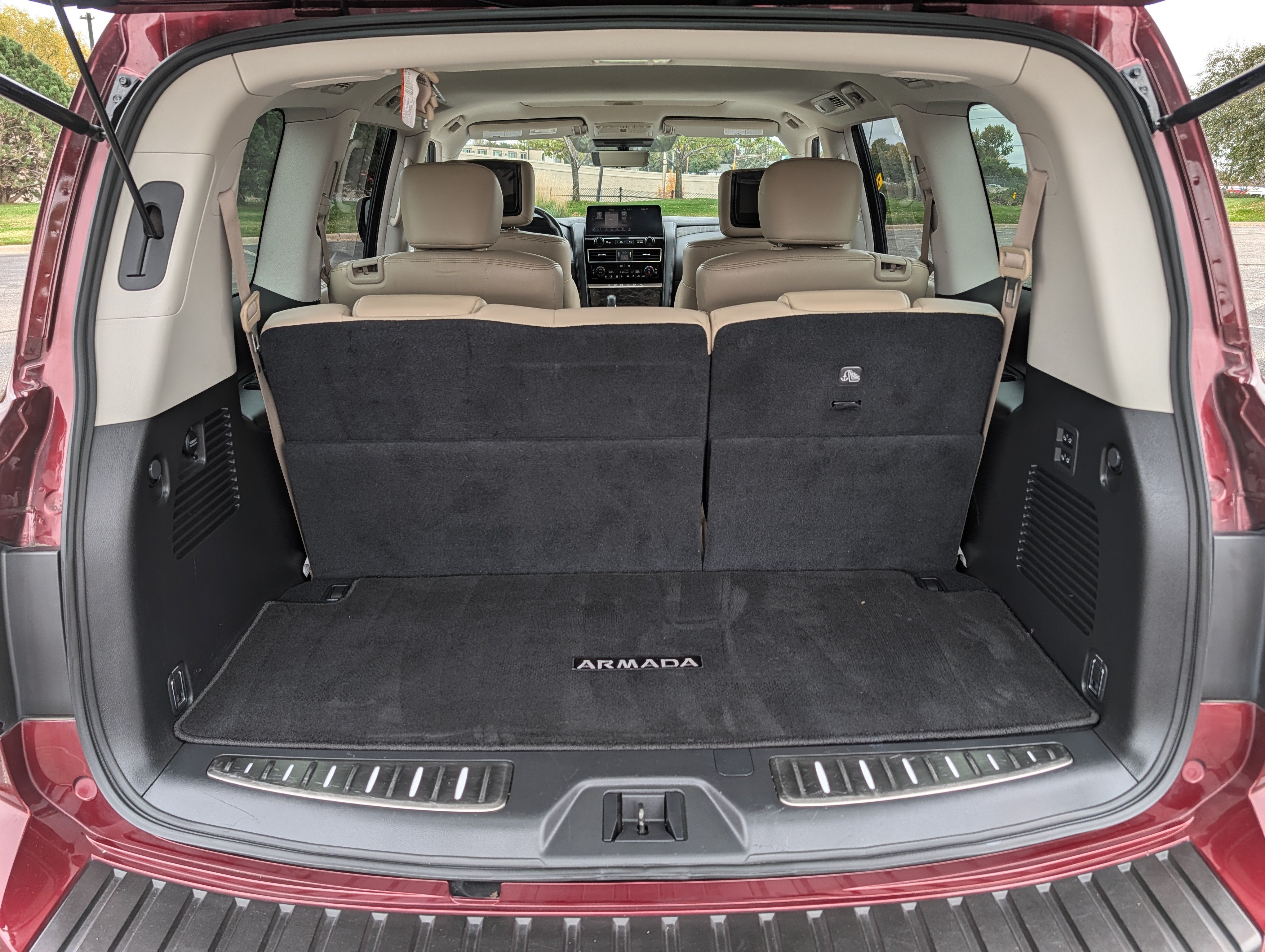 Used 2021 Nissan Armada Platinum w/ Captain's Chairs Package AWD/4WD image 18